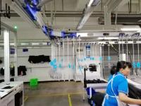 Sistema manual de la ejecución de la ropa de los sistemas del almacenamiento del transportador de Veirical de múltiples capas