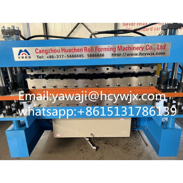 Máquina de moldeo de rodillos de doble cubierta con accionamiento de cadena asequible Voltagem 380v 50Hz 3 fases