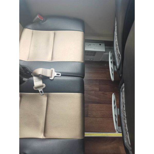 Coach 38 Seats Used Mini Bus Yutong ZK6876 LHD RHD