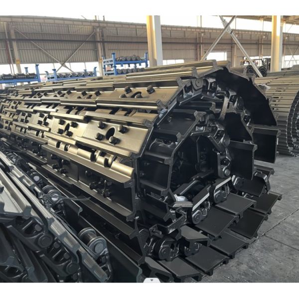 Excavator parts EX200-1 EX200-2 EX200-3 EX200-5 Track Link assembly For Excavator