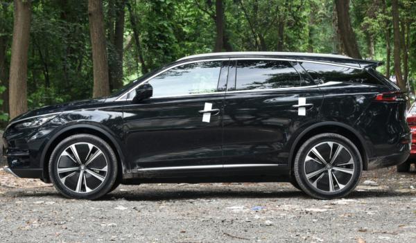 730KM BYD TANG EV730 SUV Pure Electric Cars 7 Seater