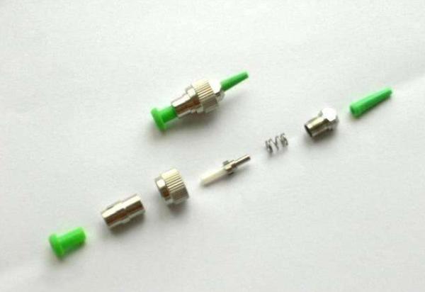 Conectores do cabo de remendo da fibra da manutenção programada milímetro 3.0mm 2.0mm 0.9mm do PC de FC