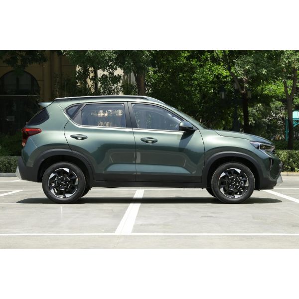 Producción de automóviles de la serie Sonet de la norma de emisión Euro VI SUV pequeño con 5 asientos y caja de cambios automática