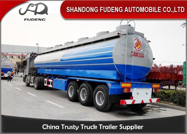 Crude Oil Tank Semi Trailer Fuel / petroleum 50000 liters Steel Petro Tanker Semi Trailer