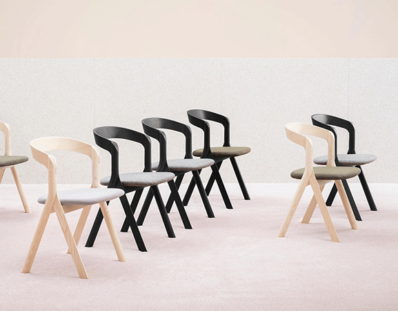 Древесина золы Unfoldable Miniforms обедая кожа ткани стула D53cm