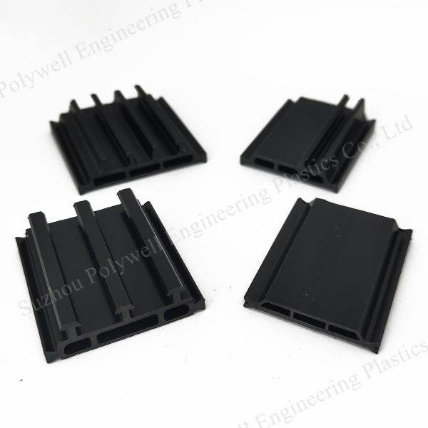 Noir à haute résistance de polyamide de la force PA66 GF30 pour les profils de expulsion en nylon de polyamide