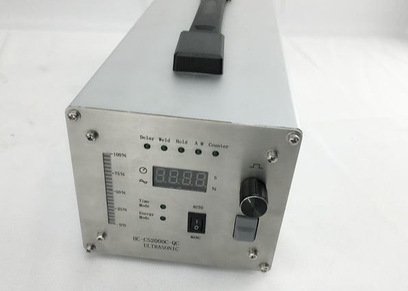 300W ~ 3000W Ultrasonic Power Supply Plastic Woven Fabric Welding Cutting