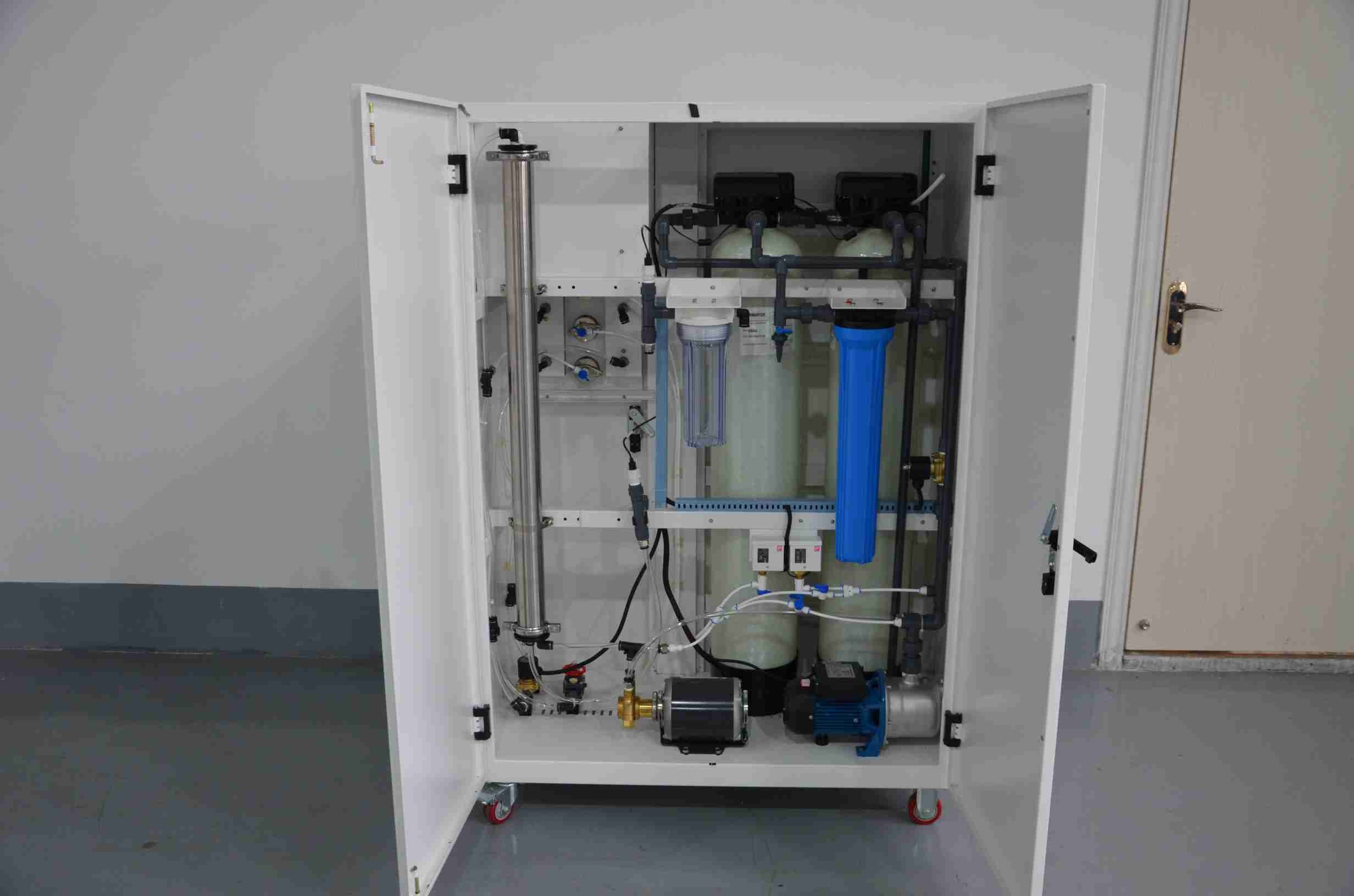 Предварительное шасси 1.5KW 100LPH одна система водоочистки обратного осмоза этапа
