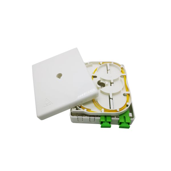 カセットとの2番の港SC LCの繊維光学の終了箱の白いABS屋内壁に取り付けられた