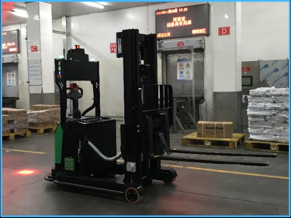 Heavy Duty 1500kg AGV for Factory Logistics Charging Automated Ground Vehicle