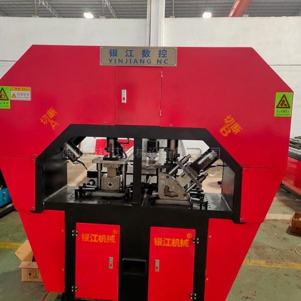 Máquina de perfurar e cortar de aço de altura de 7300 mm x 1200 mm x 1500 mm