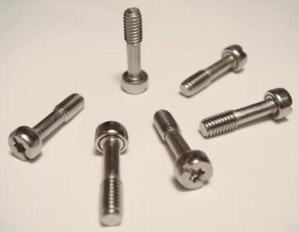 6-32 Thread Electronic Fasteners 7/8 18-8 Stainless Steel Material