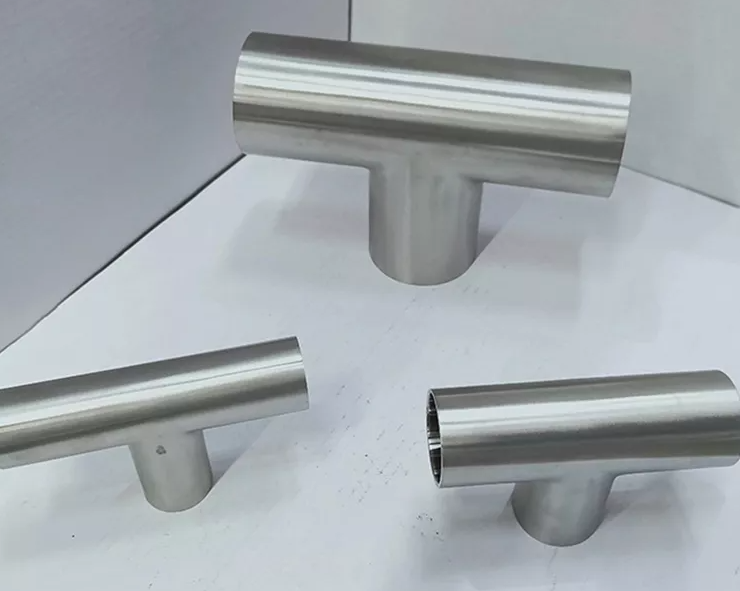 Pipe Fitting Equal Tee Silver ASME B16.9 Stainless Steel 316/316L