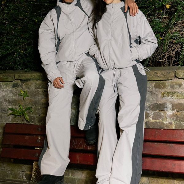 Lightweight Windbreaker Sweat Suits Splicing Loose Sportswear Unisex Discharge Printing