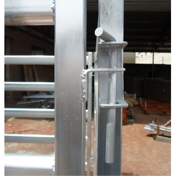 2019 galvanized  Cattle yard Panels 1.8m x 2.1m x 1.6mm
