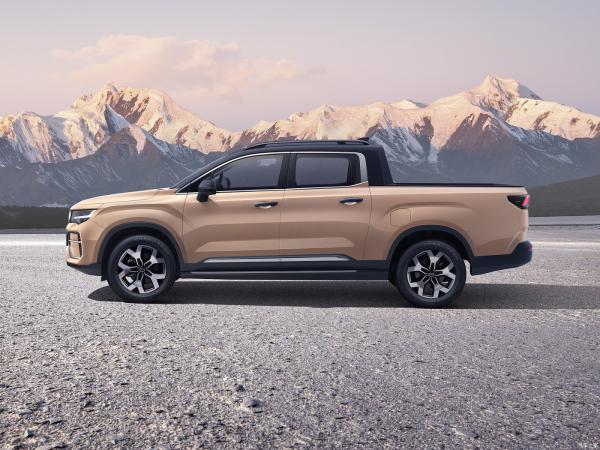 Geely RD6 's State-of-the-Art Electric Midsize Pickup Truck for Commercial Purposes