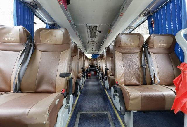 Привод Yutong первого класса правый везет тренера на автобусе двигателя зада ZK6122H 51 Seater роскошного