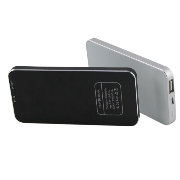4000mAh Capacity power banks, Matel, with LED display, Charger for iPhone,
