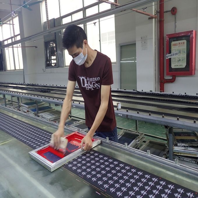 Заплаты одежды Eco дружелюбные выбитые резиновые изготовленные на заказ