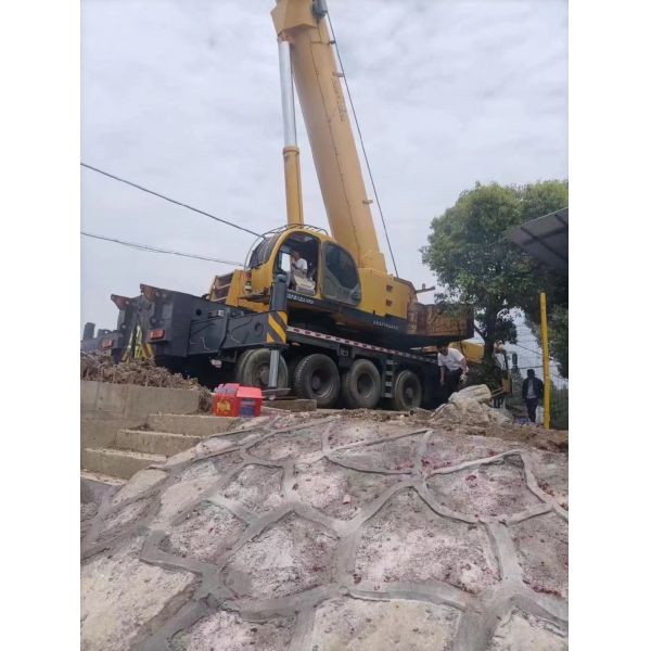 2012 Truck Crane Lifting Equipment After-sales Service for Construction Machinery