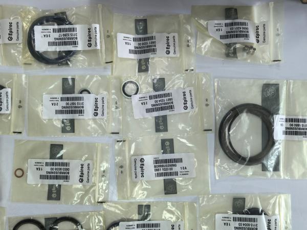 3115917091  3115 9170 91  3115917090 3115 9170 90 Hydraulic Rock Drills Seal Kit For AtlasCopco  COP1838HD  Hole Diameter:38MM-64MMPart