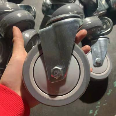 Roulettes creuses de pivot de trou de boulon de cheville ouvrière de Grey Soft Trolley Wheels Silent TPR de 4 pouces pour des caddies