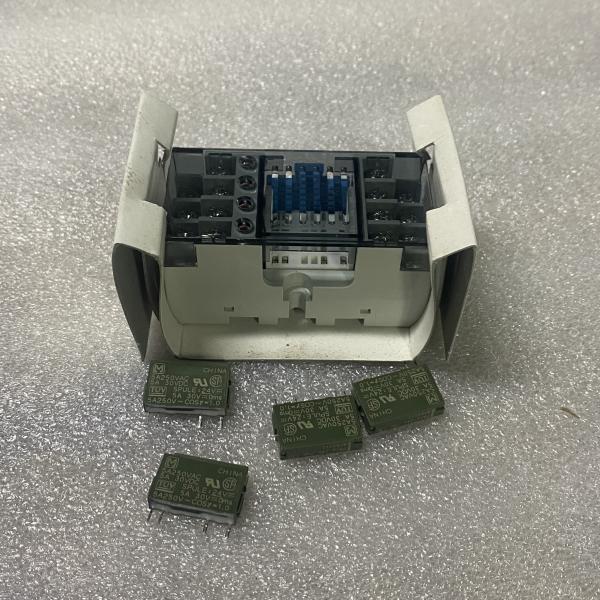 RT3S-24V AY33002 Relais Panasonic para Peças de substituição de bombas de concreto Sany