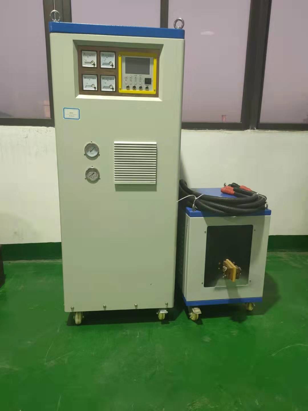 машина топления индукции 100KHz твердея Raceway элементов завальцовки кольца Slewing в энергетической промышленности энергии ветра