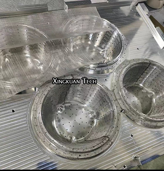 Металлическая сетка из мягкого металла для изготовления продуктов из формованной целлюлозы с термоформацией