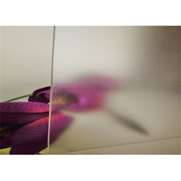 Ultra Clear Tempered Patterned Glass Shock Resistant Glass For Solar Panel