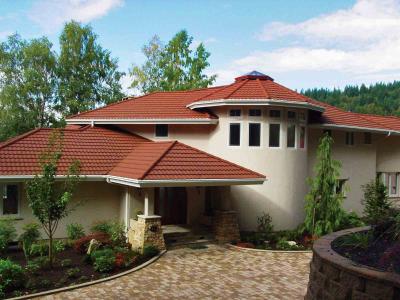 Color Stone Chip Coated Steel Roof Tile Production Line in the Villa Field