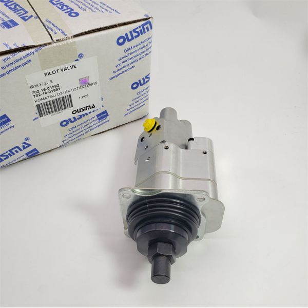 Excavator Pilot Valve 702-16-01992/702-16-01991  For KOMATSU D31EX D37EX D39EX