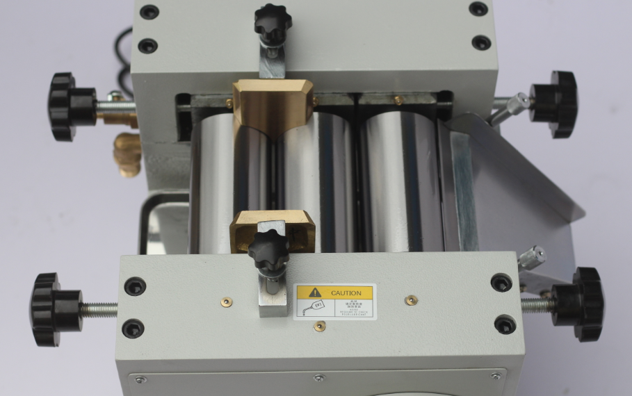 Цех заточки 3-крена лаборатории цилиндра сплава с длиной 128mm ролика