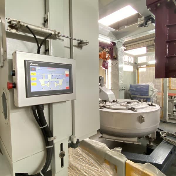 Automatic Low Pressure Die Casting Machine For Brass Faucets Casting