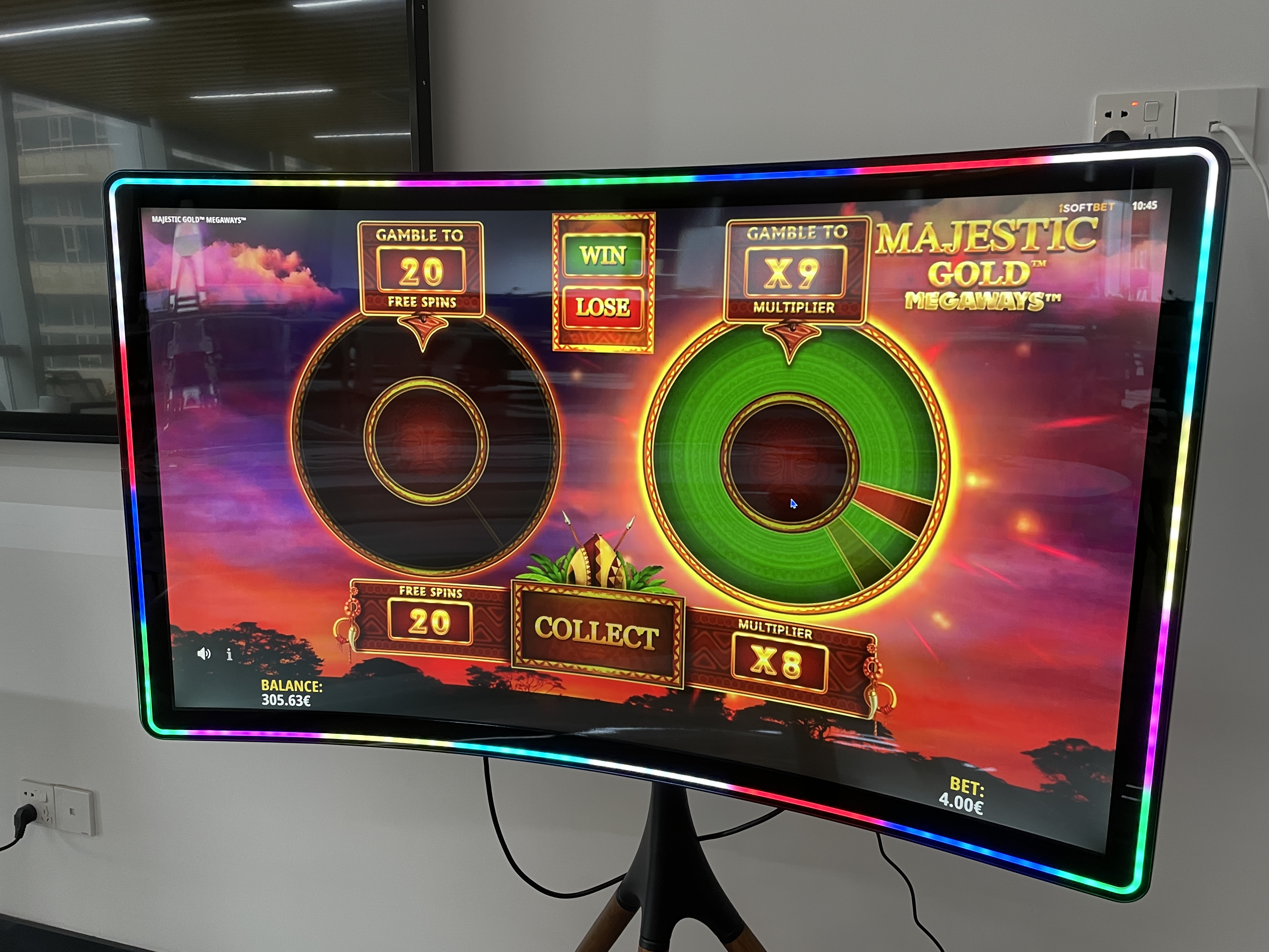 разрешение 4K 43 изогнутый дюймом монитор экрана касания монитора PCAP для игры