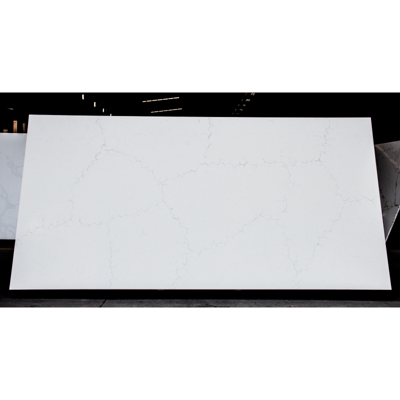 Полированный кварц изготовленный человеком