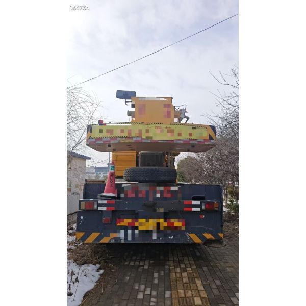YELLOW Xugong XC MG QY50KA 50ton Truck Crane Small Truck Crane Mobile Crane Truck Mounted Crane in Excellent Condition