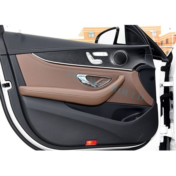 光沢度の高い層の自動網のスピーカーのドアのトリムのための注文のプラスチック部品型