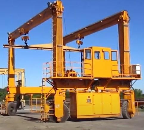 3 To 40meters Mobile Gantry Cranes Rubber Tyre Gantry Crane Energy Efficient