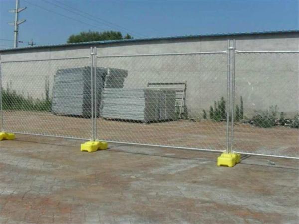 chain link temporary construction fence panels 6FT X 10F Mesh 2 3/8  x 2 3/8 ( 60mm x 60mm ) x 12 gauge wire
