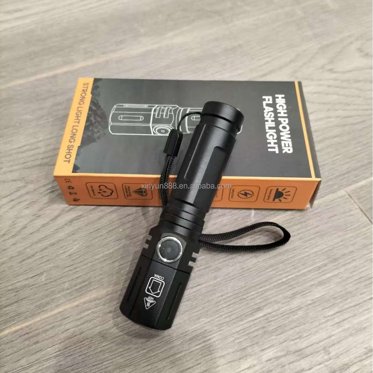 New Model High-Intensity LED White Laser Zoom Rechargeable Outdoor Emergency Light Mini Flashlight