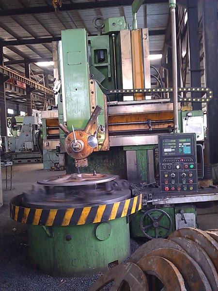 Screw Propeller Manual Vertical Lathe / Single Column Vertical Turning Lathe