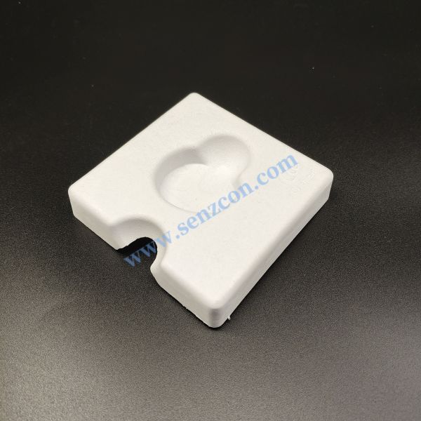 High-end jewelry pendant with a white pulp molding base, made by wet pressing of plant fibers, degradable, recyclable, and compliant with the plastic ban order.