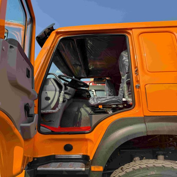 8x4 Diesel Used Dump Truck Tipper New Engine Transmission Tires Howo 460hp