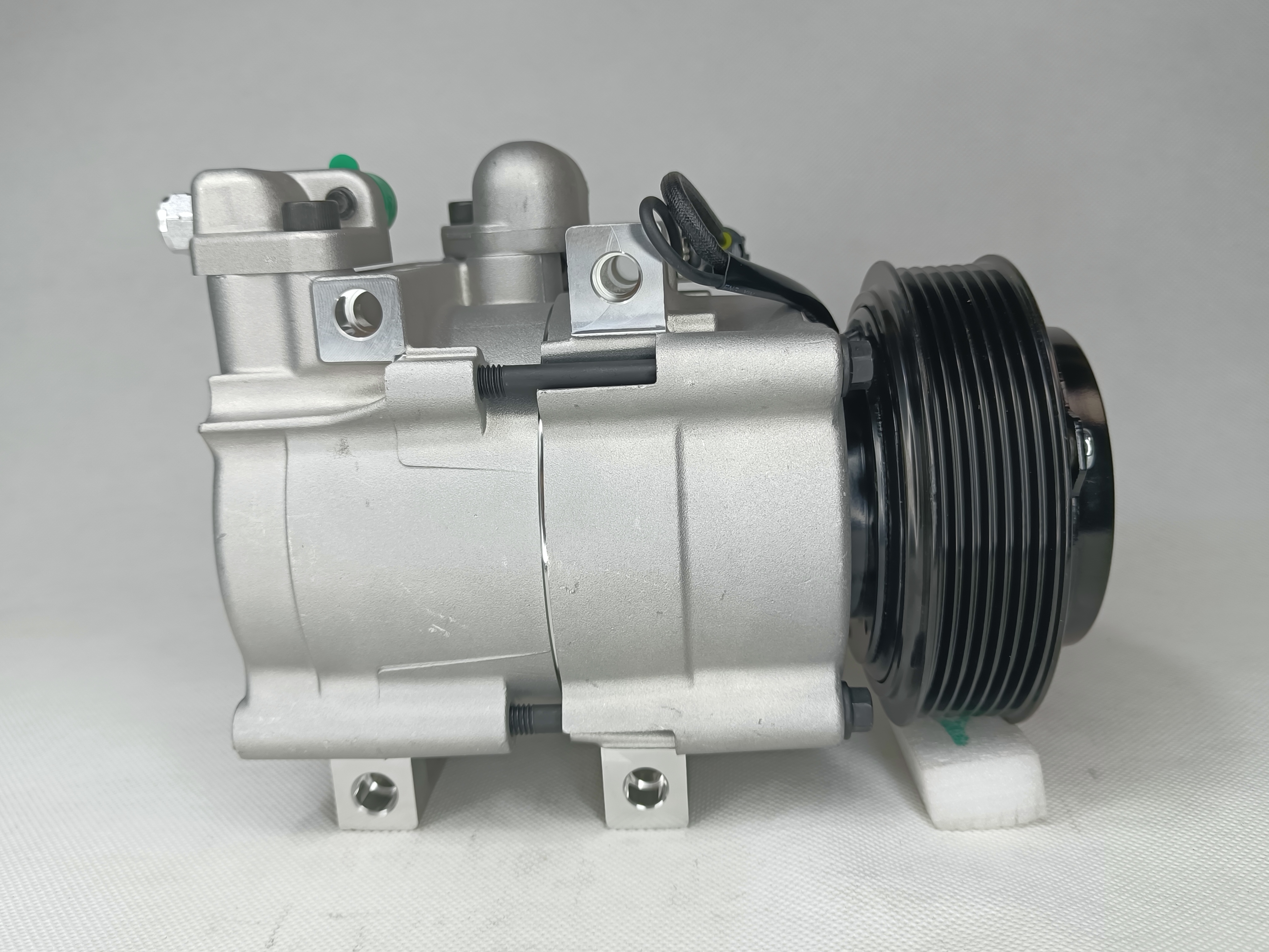 Auto AC Conditioning Compressor For Hyundai Kia HCC JMC 977014A900 97701-4A900