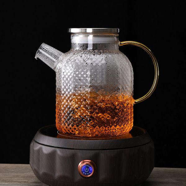 Handmade Juice Carafe With Lid , Borosilicate Glass Short Water Pitcher