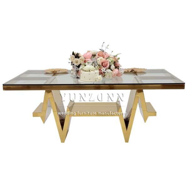 Wholesaler Weeding Furniture Table Modern Luxury Gold Stainless Steel Glass Dining Table 6 Chairs Sets
