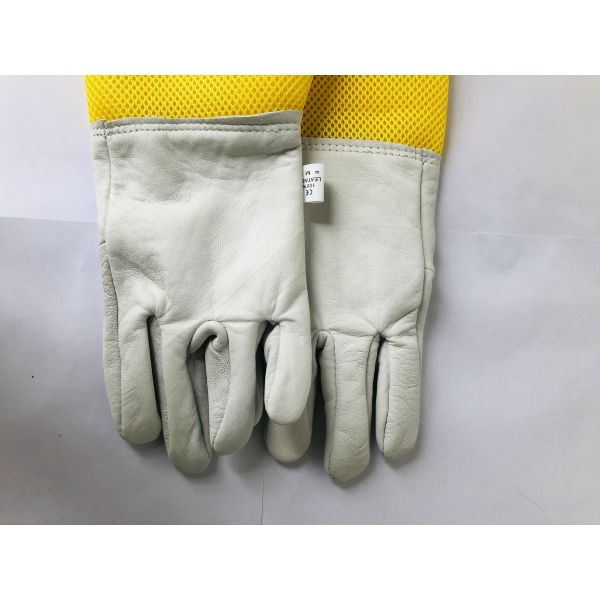 Professional Grade White Sheepskin Gloves for Beekeeping with Ventilated Cuff 470mm to 500mm Length