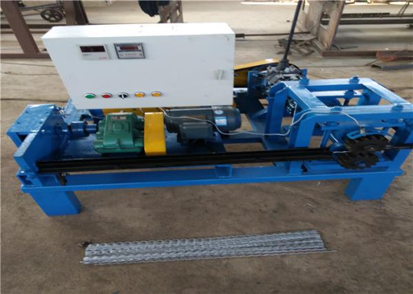 380V 50HZ Crimped Wire Mesh Machine Mesh 0.4cm-25cm Running Smoothly Low Noise
