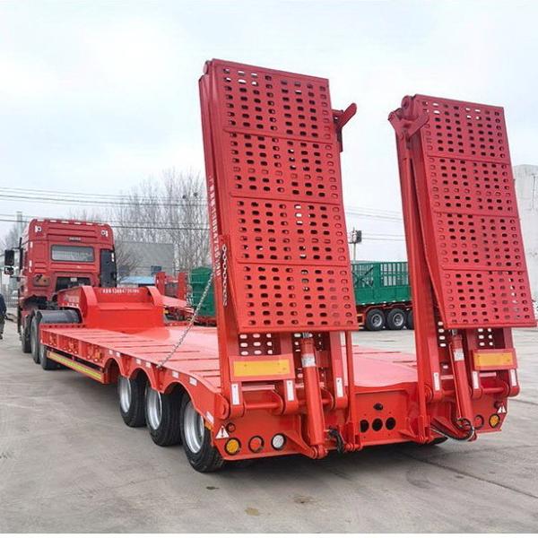 Low Bed Semi Trailers Truck Trailer Lowbed Trailers with Slope for Heavy Machines